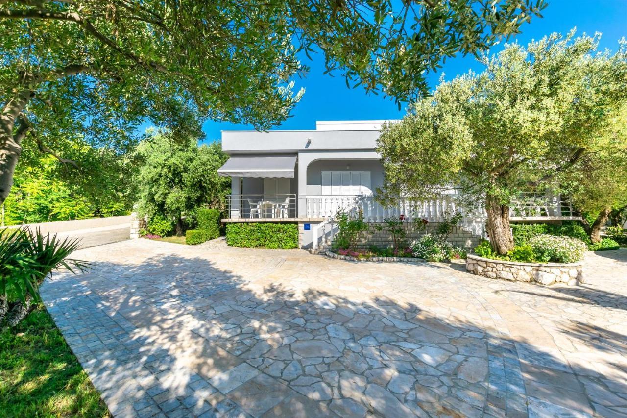 Apartments Anka Kampor Dış mekan fotoğraf