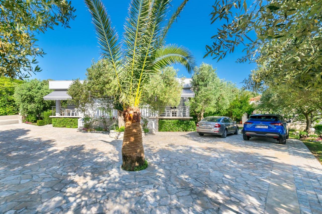 Apartments Anka Kampor Dış mekan fotoğraf