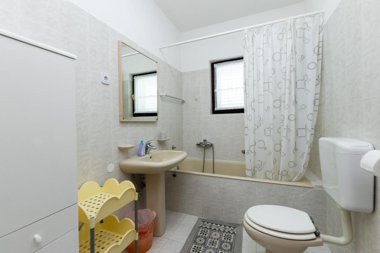 Apartments Anka Kampor Dış mekan fotoğraf
