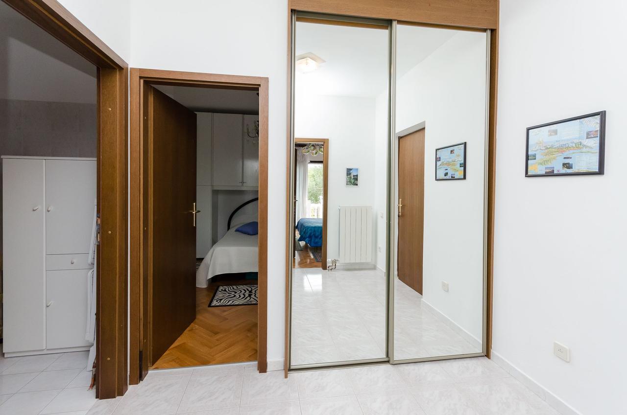 Apartments Anka Kampor Dış mekan fotoğraf